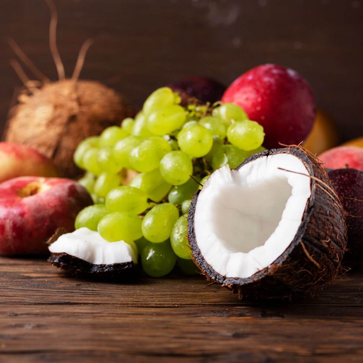 Grapeseed Oil vs Coconut Oil: What’s the Difference